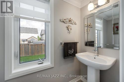 119 Bavin Street, Clarington (Bowmanville), ON - Indoor Photo Showing Bathroom