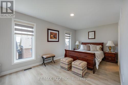 119 Bavin Street, Clarington (Bowmanville), ON - Indoor Photo Showing Bedroom