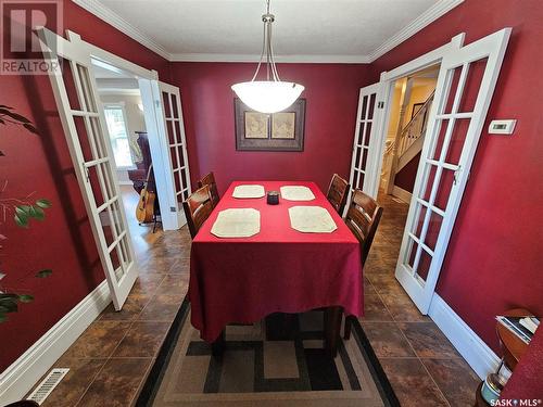 408 Duffield Street W, Moose Jaw, SK - Indoor Photo Showing Dining Room