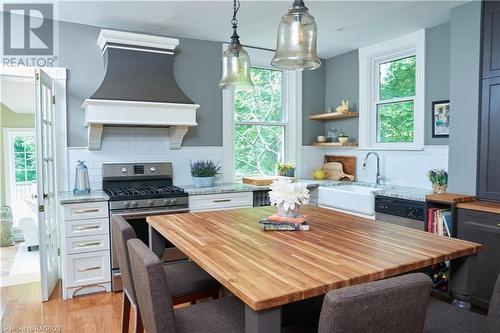 932 3Rd Avenue W, Owen Sound, ON - Indoor Photo Showing Dining Room