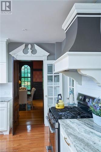 932 3Rd Avenue W, Owen Sound, ON - Indoor Photo Showing Kitchen