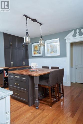 932 3Rd Avenue W, Owen Sound, ON - Indoor Photo Showing Dining Room