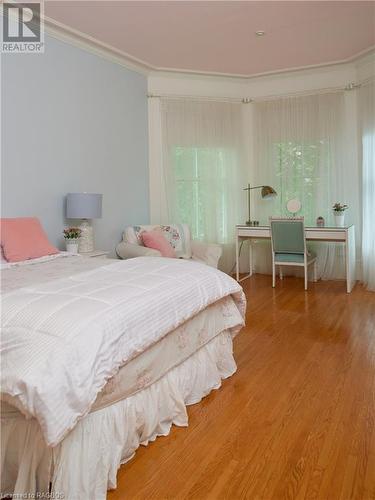 932 3Rd Avenue W, Owen Sound, ON - Indoor Photo Showing Bedroom