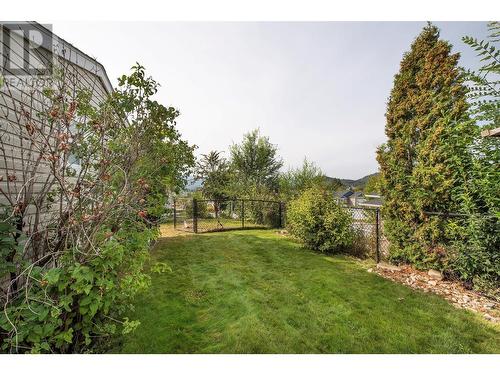 2550 Hollywood Road Unit# 104, Kelowna, BC - Outdoor