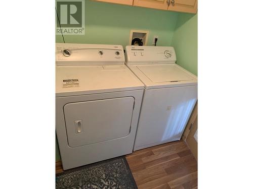 2550 Hollywood Road Unit# 104, Kelowna, BC - Indoor Photo Showing Laundry Room