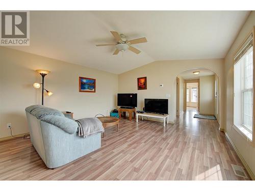 2550 Hollywood Road Unit# 104, Kelowna, BC - Indoor