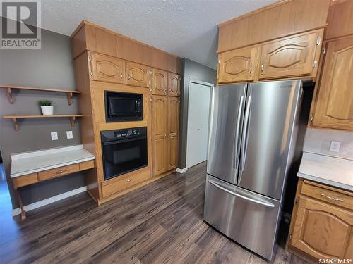 201 Arthur Street, Cut Knife, SK - Indoor Photo Showing Kitchen With Stainless Steel Kitchen