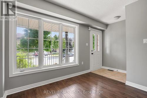 176 Thrushwood Drive, Barrie (Holly), ON - Indoor Photo Showing Other Room