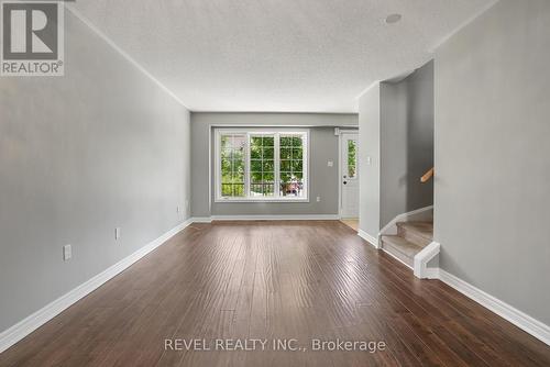 176 Thrushwood Drive, Barrie (Holly), ON - Indoor Photo Showing Other Room