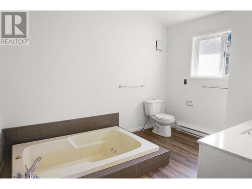 150 Angle Street, Kitimat, BC - Indoor Photo Showing Bathroom