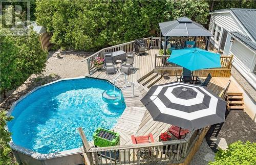 4 6Th Street, Grimsby, ON - Outdoor With Above Ground Pool With Deck Patio Veranda