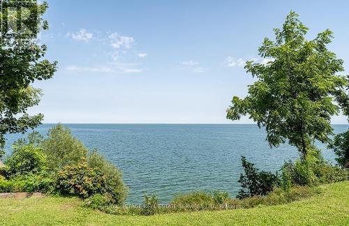 4 6Th Street, Grimsby, ON - Outdoor With Body Of Water With View