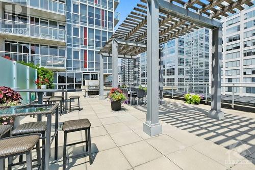 324 Laurier Avenue W Unit#615, Ottawa, ON - Outdoor