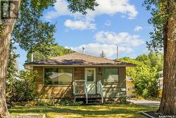 115 Rae STREET  Regina, SK S4R 3L7