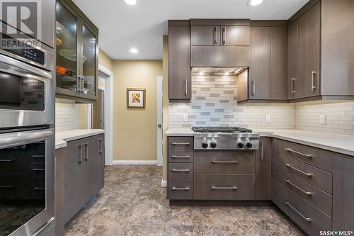 313 Bate Crescent, Saskatoon, SK - Indoor Photo Showing Kitchen With Upgraded Kitchen