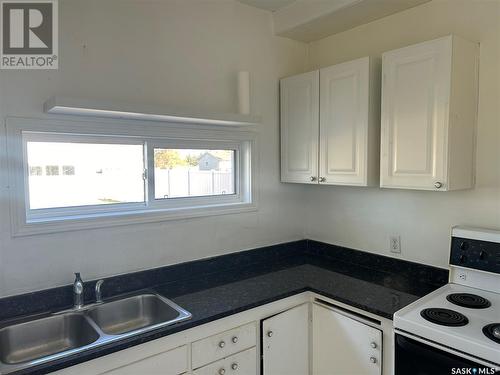 300 Princess Street, Imperial, SK - Indoor Photo Showing Kitchen With Double Sink