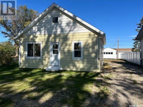 300 Princess Street, Imperial, SK - Outdoor