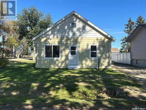 300 Princess Street, Imperial, SK - Outdoor