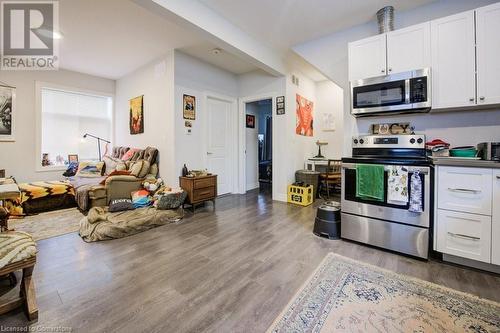 374 Louisa Street, Kitchener, ON - Indoor Photo Showing Kitchen