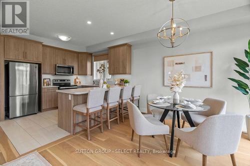 2448 Irish Moss Road, London, ON - Indoor Photo Showing Dining Room