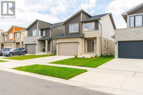 2448 Irish Moss Road, London, ON - Outdoor With Facade