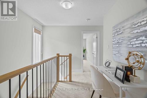 2448 Irish Moss Road, London, ON - Indoor Photo Showing Other Room