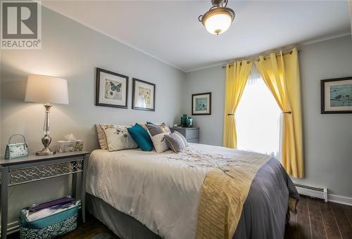 4 Calver Avenue, St. John'S, NL - Indoor Photo Showing Bedroom