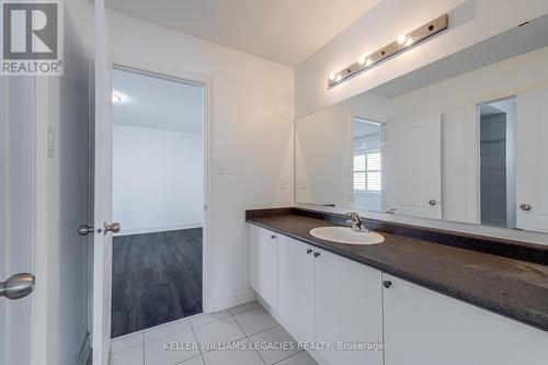 1887 Arborwood Drive, Oshawa (Taunton), ON - Indoor Photo Showing Bathroom