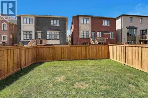 3053 Hollyberry Trail, Pickering, ON - Outdoor