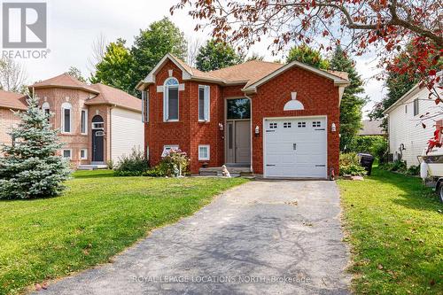 93 Dyer Drive, Wasaga Beach, ON - Outdoor With Facade