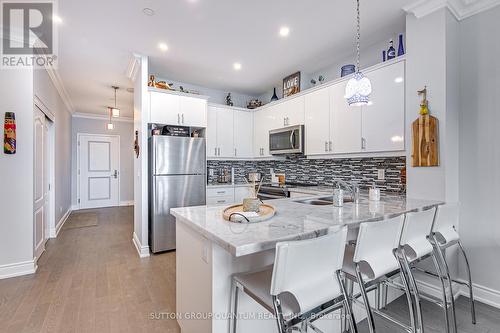 301 - 90 Orchard Point Road, Orillia, ON - Indoor Photo Showing Kitchen With Upgraded Kitchen