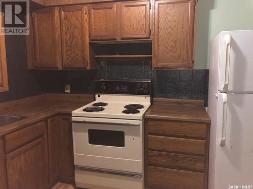 365 5Th Street Ne, Wadena, SK - Indoor Photo Showing Kitchen