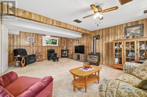 30 Community Center Road, Hamilton Township (Baltimore), ON - Indoor Photo Showing Living Room With Fireplace