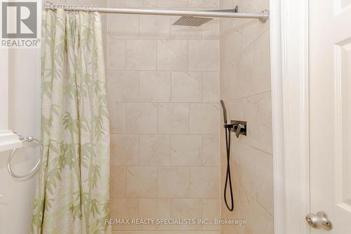 66 Agnes Street, Kitchener, ON - Indoor Photo Showing Bathroom