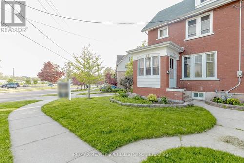 66 Agnes Street, Kitchener, ON - Outdoor