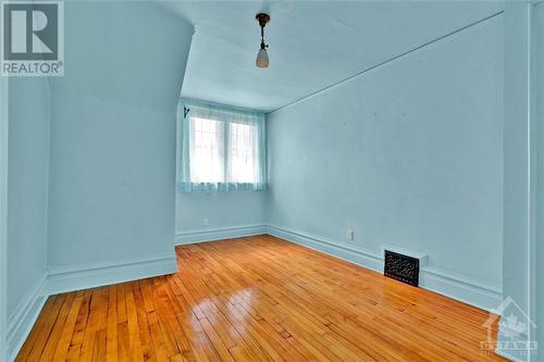 23 Bellwood Avenue, Ottawa, ON - Indoor Photo Showing Other Room