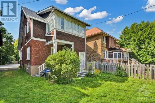 23 Bellwood Avenue, Ottawa, ON - Outdoor