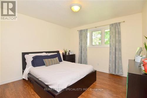 60 Kenwood Crescent, Guelph, ON - Indoor Photo Showing Bedroom