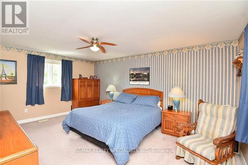 60 Kenwood Crescent, Guelph, ON - Indoor Photo Showing Bedroom