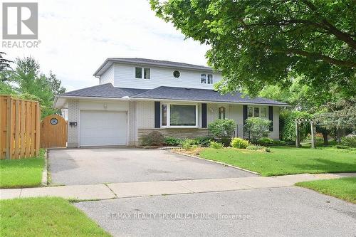 60 Kenwood Crescent, Guelph, ON - Outdoor With Facade