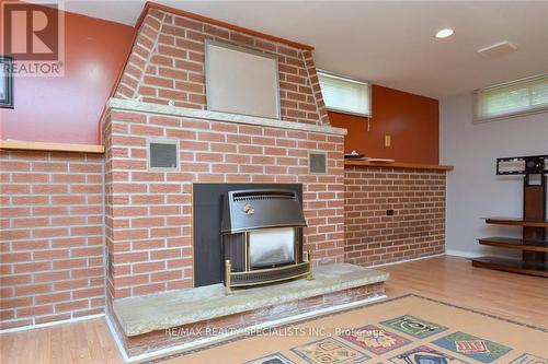 60 Kenwood Crescent, Guelph, ON - Indoor Photo Showing Other Room With Fireplace