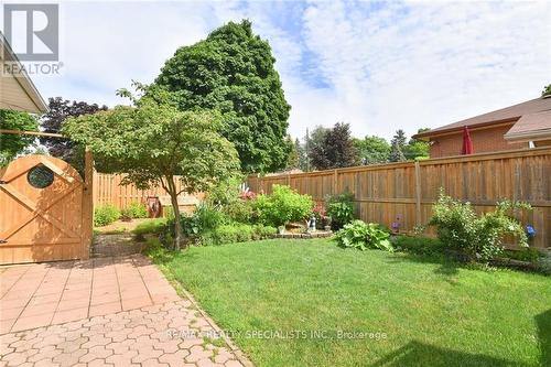 60 Kenwood Crescent, Guelph, ON - Outdoor With Backyard