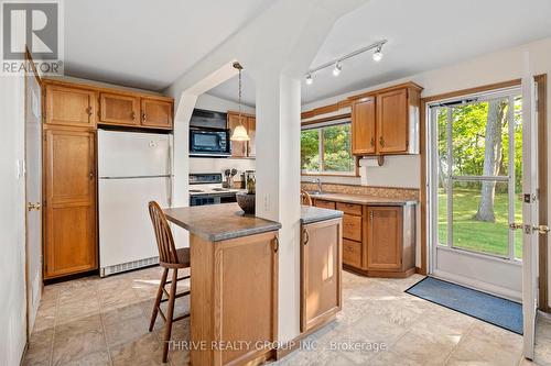 1 Bluewater Drive, Central Huron (Goderich Twp), ON - Indoor Photo Showing Kitchen