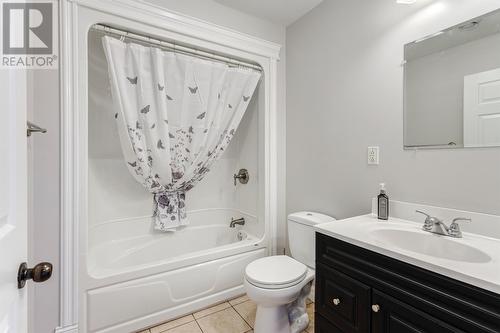 15 Parade Street, Bay Roberts, NL - Indoor Photo Showing Bathroom