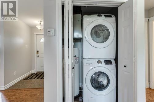 15 Parade Street, Bay Roberts, NL - Indoor Photo Showing Laundry Room