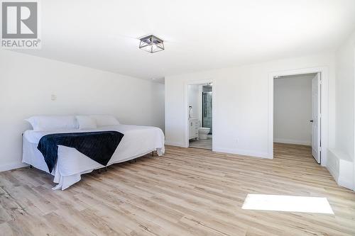 39 Lakeshore Dr, Echo Bay, Laird Twp, ON - Indoor Photo Showing Bedroom