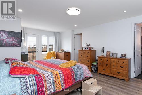 206 - 1005 Terra Verde Way, Kingston, ON - Indoor Photo Showing Bedroom