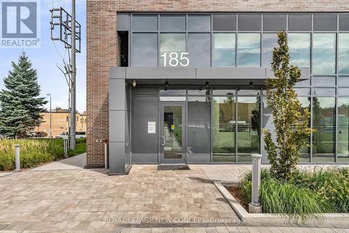 301 - 185 Deerfield Road, Newmarket (Central Newmarket), ON - Outdoor