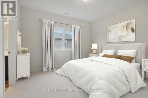 B - 11 Shores Lane, Fort Erie, ON - Indoor Photo Showing Bedroom