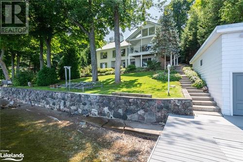 132 Gilwood Park Drive, Penetanguishene, ON - Outdoor